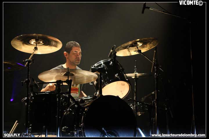 gal/SOULFLY/2009-02-12_-_Bataclan/10.jpg