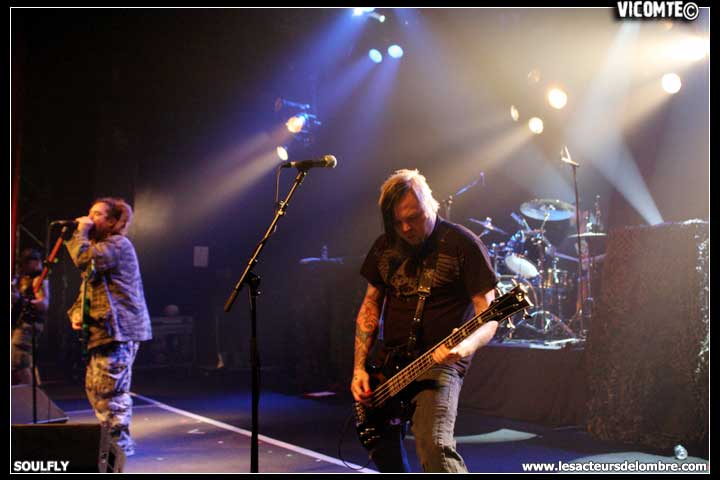 gal/SOULFLY/2009-02-12_-_Bataclan/62.jpg