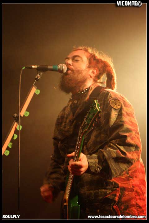 gal/SOULFLY/2009-02-12_-_Bataclan/72.jpg