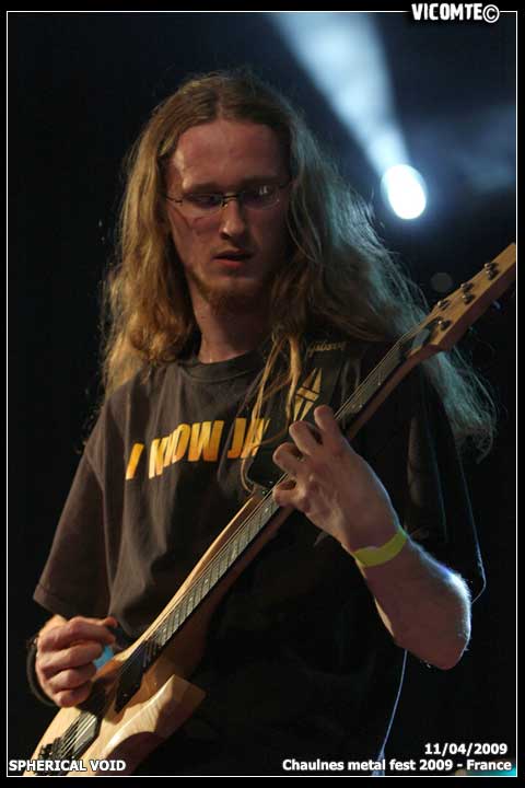 gal/SPHERICAL_VOID/2009-04-11_-_Chaulnes_metal_fest_2009/62.jpg