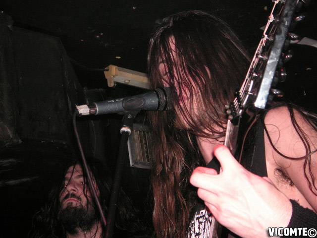 gal/SVART_CROWN/2007-03-04_-_Le_Klub/25.jpg