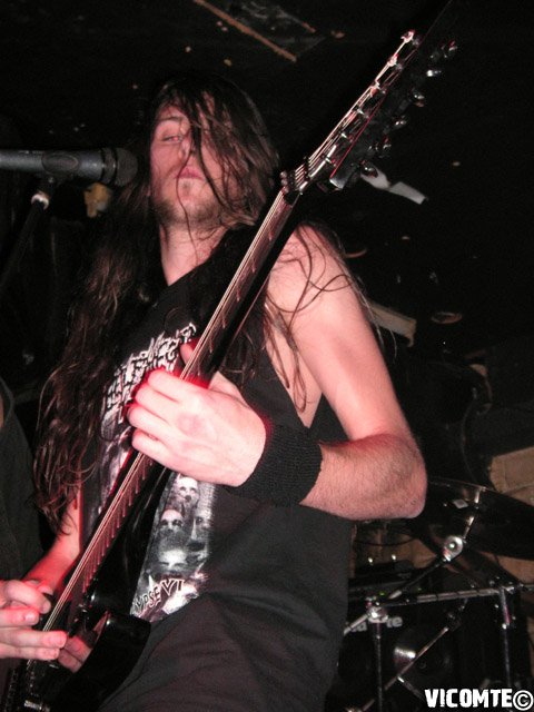 gal/SVART_CROWN/2007-03-04_-_Le_Klub/26.jpg