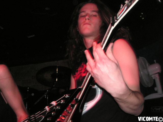 gal/SVART_CROWN/2007-03-04_-_Le_Klub/28.jpg