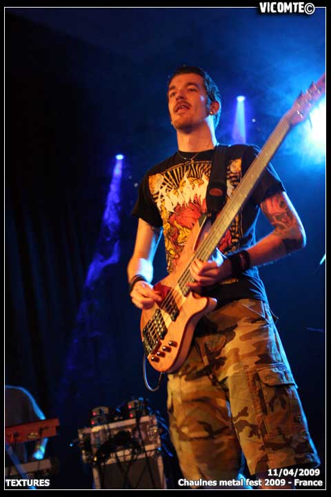 gal/TEXTURES/2009-04-11_-_Chaulnes_metal_fest_2009/22.jpg