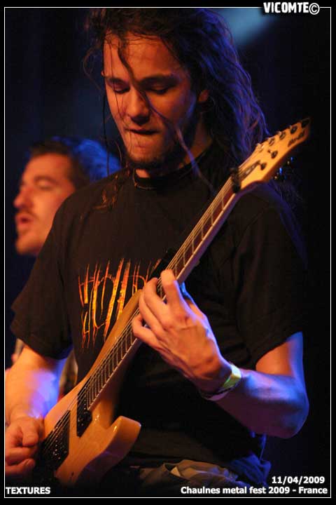 gal/TEXTURES/2009-04-11_-_Chaulnes_metal_fest_2009/41.jpg