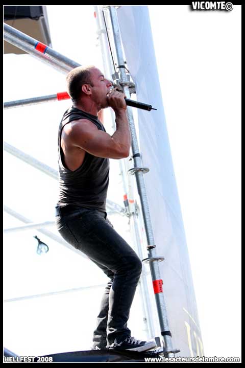 gal/THE_DILLINGER_ESCAPE_PLAN/2008-06-22_-_Hellfest_2008/08.jpg