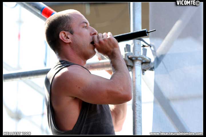 gal/THE_DILLINGER_ESCAPE_PLAN/2008-06-22_-_Hellfest_2008/16.jpg