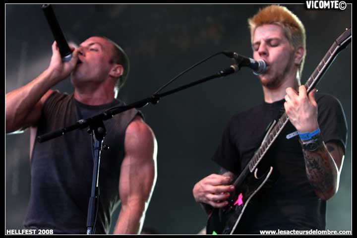 gal/THE_DILLINGER_ESCAPE_PLAN/2008-06-22_-_Hellfest_2008/45.jpg