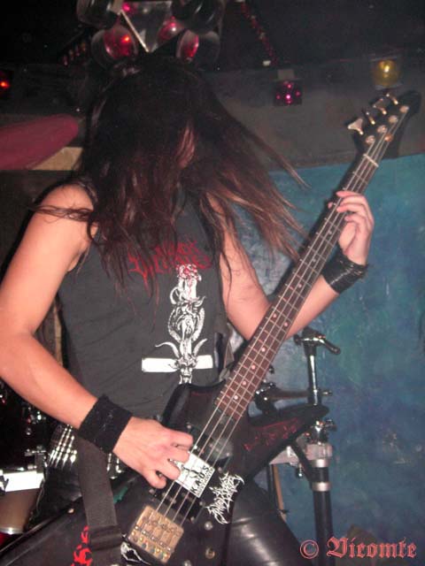 gal/VORKREIST/2006-01-29_-_Le_Klub/35.jpg